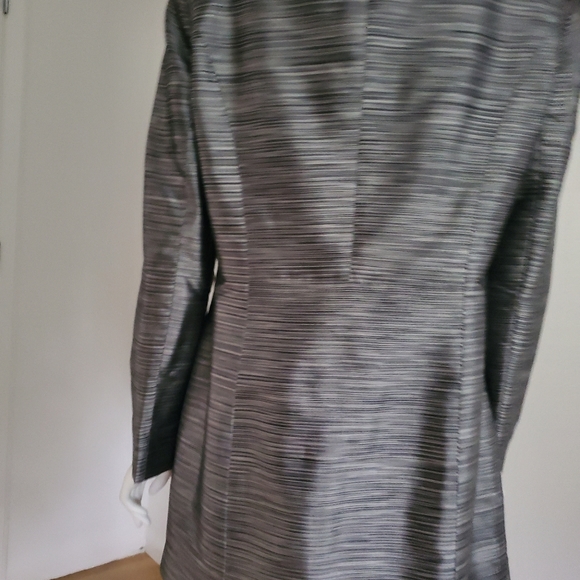 Jacket - Picture 4 of 6